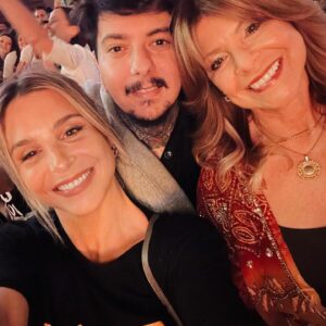 Helena Isabel Instagram - Aqui vão algumas imagens de 2023 😀
Que venha 2024! E que venha com tudo!
🍾🥂🎉⭐️🕊️