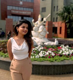 Hemal Ingle Instagram - Hum hai bacche Dr. D.Y.Patil Shantiniketan ke, school se badhkar, iss desh se badhkar koi nahi hai 🐯
