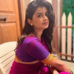 Hemal Ingle Instagram - Swipe right to put a smile on face 🫰🏼