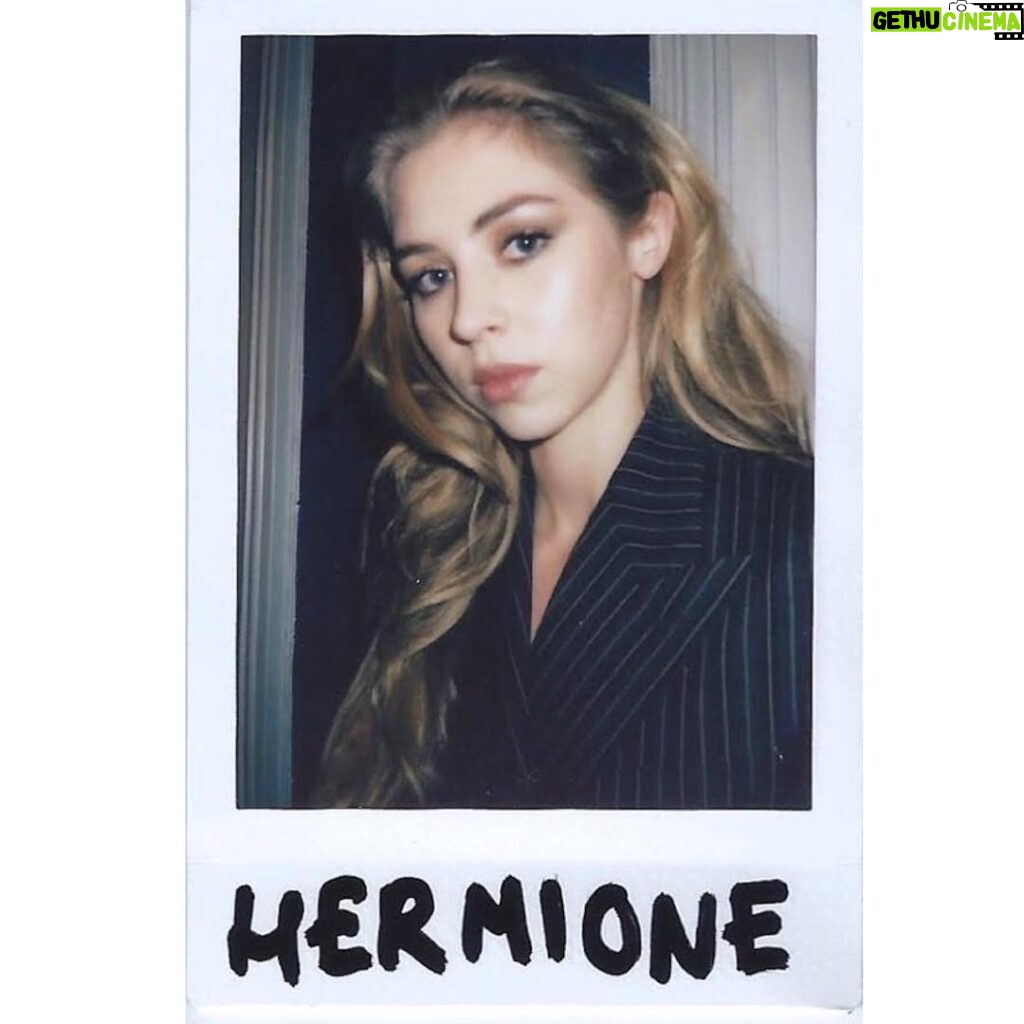 Hermione Corfield Instagram - B. T. SCENES from today 💫