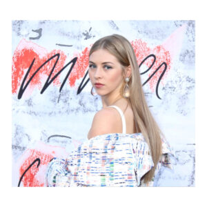 Hermione Corfield Thumbnail - 10K Likes - Most Liked Instagram Photos