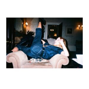 Hermione Corfield Instagram - Cheers for the birthday love everyone. And to Ru for the photo 💕