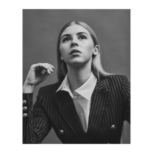 Hermione Corfield Instagram - @phoenixmaguk