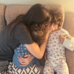 Hiba Tawaji Instagram - The greatest love ❤️ لون ميّة لون صار احلى الكون لمّا جيت نورك ضوّى الكون #happymothersday 💐🌸🫶🙏🏻