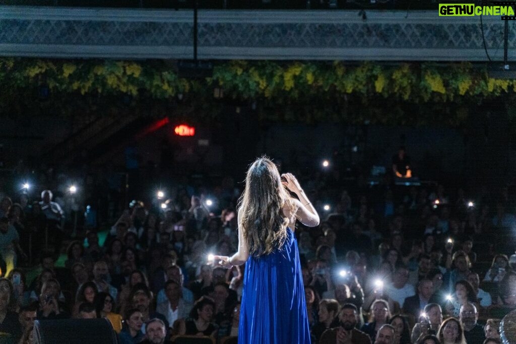 Hiba Tawaji Instagram - Thank you #Toronto ❤️🇨🇦 #hibatawaji #هبه_طوجي