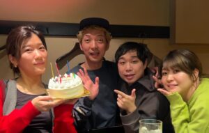 Hiccorohee Instagram - お笑い道人たち
祝いを打ってくれました
にくいねえありがとうお笑い道人たち
@kazuyashimasanewyork 
@seiya_shimofuri 
@inadamikisan