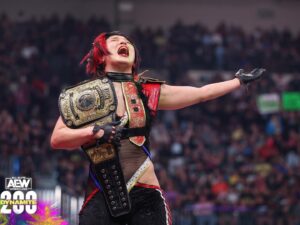 Hikaru Shida Instagram - I did it!! You all did it!! We did it together because I couldn’t do this without you guys! Thank you so much, I heard you this time 😭✨
.
AEW女子チャンピオンに返り咲きました！！
コロナ禍で無観客のチャンピオンだった私が、200回の記念放送のメインイベントでお客さんの前でベルトを取ることができました。夢のような瞬間でした！
#AEWDynamite  #AEWDynamite200 #AndNew #holyshida