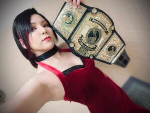 Hikaru Shida Instagram - Here, Use This!!<🎃
Thank you for tonight #AEWCollision 
And Happy Halloween!
#cosplay #hikarushida #aew