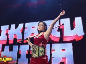 Hikaru Shida Instagram - Here, Use This!!<🎃
Thank you for tonight #AEWCollision 
And Happy Halloween!
#cosplay #hikarushida #aew