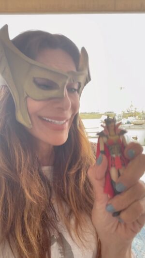 Hilary Shepard Instagram - #Divatox, not just a giant bee-atch , but a #lifecoach and #mentor to those she loves…and by “those she loves” , I mean herself and her mini me ! #powerrangers #spacepirate #powerrangersturbo
