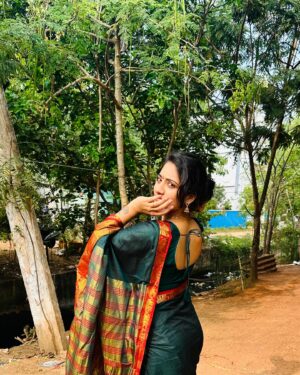 Hima Bindhu Instagram - Welcome 🫶🏻2024 🫶🏻with open arms, as we sprinkle kindness like confetti and fill each day with moments that make our hearts sing. 💯♥️
Let’s make this year a masterpiece filled with love, laughter, and dreams fulfilled! 
Thanks to each and every one of you for your endless support and love. 
I wish you all once again a fantastic and happy new year 🥳 
#spreadlove #newyear #love #truelove #kindhearted #pure #peace #trust #happiness