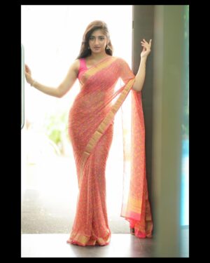 Hima Bindhu Instagram - “Beauty in Simplicity ✨"

Latest Photoshoot

Artist - @himabindhu____
Costume - @kaarigai.sarees
Photographer - @camerasenthil
Makeup - @priya_dharshini_makeupartist
Hair - @shalini_hairartist
Shoot Organised by @rrajeshananda