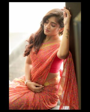 Hima Bindhu Instagram - “Beauty in Simplicity ✨"

Latest Photoshoot

Artist - @himabindhu____
Costume - @kaarigai.sarees
Photographer - @camerasenthil
Makeup - @priya_dharshini_makeupartist
Hair - @shalini_hairartist
Shoot Organised by @rrajeshananda