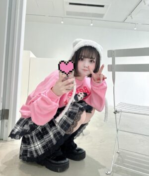 Hina Koyama Instagram - いつだってひながいちばんでしょ(  ᐡᴗ ̫ ᴗᐡ)