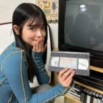 Hina Kagei Instagram – 小川家、満喫した、大興奮🤦🏻‍♀️🤍
毎週観てるドラマの世界にまさか入れるなんて〜〜
ふてほどファンの方はわかるポーズとかもあったり^ – ^
#不適切にもほどがある！ #ふてほど