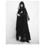 Hina Kikuchi Instagram - dazedkorea12月号に掲載して頂きました！韓国での初めての撮影…是非チェックよろしくお願いいたします·͜· ︎︎ᕷ