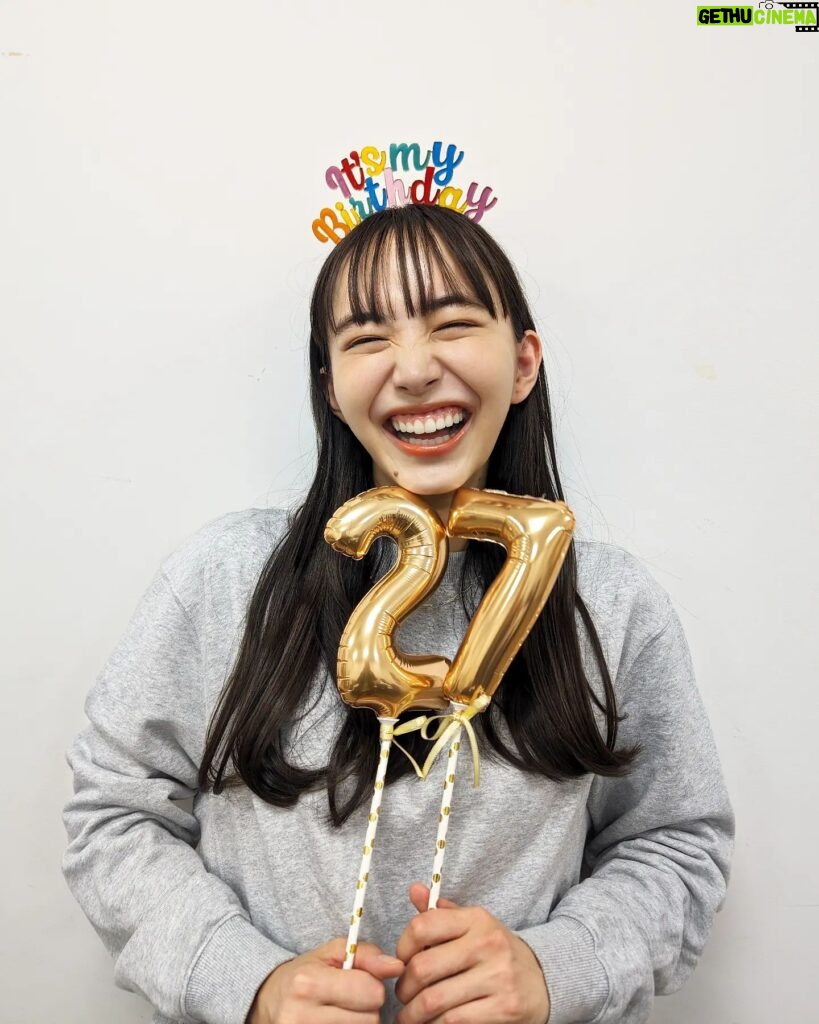 Hiroe Igeta Instagram - 27歳、 大人な女性を目指しながら 何事も全力で頑張ります🌼