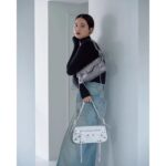 Hirona Yamazaki Instagram - @classy_mag_insta × @balenciaga #12月号 #本日発売