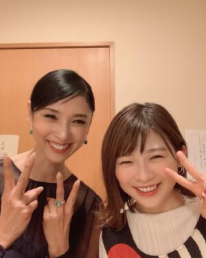 Hitomi Kuroki Instagram - .﻿
﻿
沙莉ちゃん🐰﻿
﻿
﻿
#十二単衣を着た悪魔#伊藤沙莉#numeroventuno@pomellato