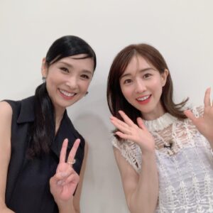 Hitomi Kuroki Instagram - 7/4 行列のできる法律相談所みてね♡

みなみちゃんとお会いしました！
美容トークちょこっとしました、、ふふ

#みなみちゃん可愛い( * ' ꒳ ' )