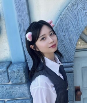 Hiyori Sakurada Instagram - 相方がたくさん写真撮ってくれました🏰