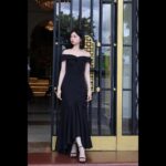 Hiyori Sakurada Instagram - 写真集のオフショ少しずつ載せてこうかな^ ^