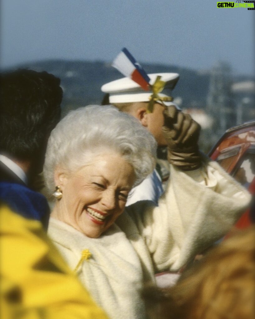 Holland Taylor Instagram - Happy Birthday, Gov. Ann Richards - You are missed, you are remembered and celebrated. Thank you for all you gave of yourself to so many, and for the memory of your gift, which lifts us still. RIP - 1933- 2006