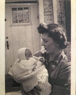 Holland Taylor Instagram - There will be cake. 
C. 1943 Cambria Court, St. Davids. Philadelphia.