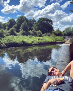 Holly Earl Instagram - Before food vs after food 🌞