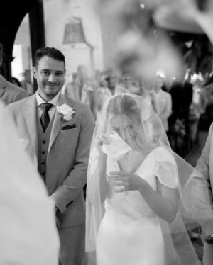 Holly Horne Instagram - Still reeling at the most magical day of not only my life but that of my brother @harryhorne91 and my new sister @emhorne_ 💛 speechless at the wonder that was that day 💛 #wedding #hornehousehold
