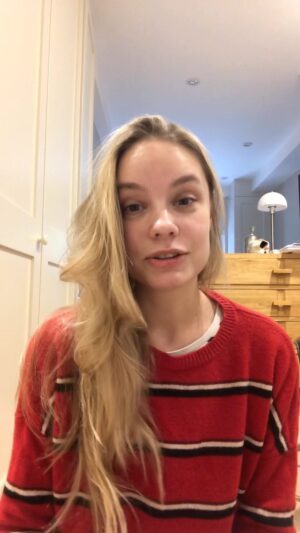 Holly Horne Instagram - 4 DAYS TO GO! Link in bio 💇‍♀️