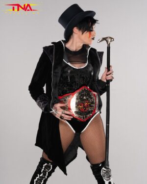 Holly Letkeman Instagram - You would be the last Piece.. 🖤🥀

📸: @beezzzzy 
🪡: @nogimmickgear
