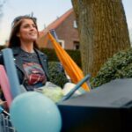 Holly Mae Brood Instagram - 🎸🍉❤️🥁Mijn eerste rol als teamcaptain in ‘Alles is Muziek’ vanaf VANAVOND: elke zaterdag op RTL4, met liefste @mariekeelsinga als geweldige presentatrice en @jeroentjes als tegenstander = #feest! Trots op het team en deze show, dus kijk en speel mee met #AllesIsMuziek ❤️@rtl.nl