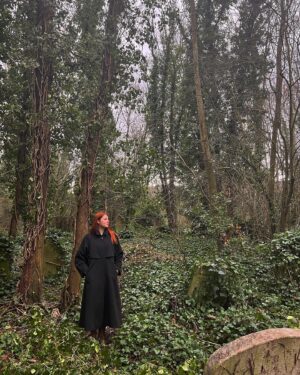 Holly Taylor Instagram - rapidly approaching my bird watching era i can feel it