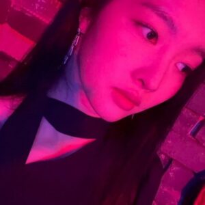 Hong Bi-ra Instagram - 🩰and...💃🏻?😜🔥 #나쁜엄마 #오하영