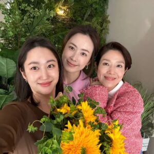 Actress Hong Eun-hee HD Instagram Photos and Wallpapers July 2023