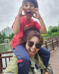 Actress Hong Ji-min HD Instagram Photos and Wallpapers June 2024