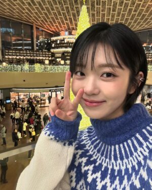 Hong Seung-hee Instagram - 진짜! 메리크리스마스~.~
🎄🎅🏼🎄🎅🏼🎄
