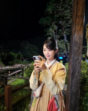 Hong Seung-hee Instagram - 그냥 냅다 다 올려버리기
#그림자고백 #설이