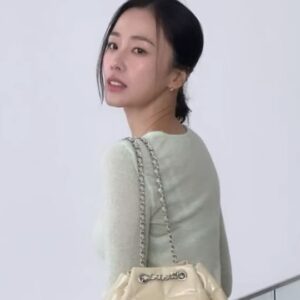 Hong Soo-hyun Instagram - #에스콰이아