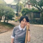 Honoka Matsumoto Instagram - . 明日から第2週がスタートです🔮🎬🍖🚲 2枚目は撮る場所が遠すぎて 図らずもミワさんを探せみたいな写真が撮れたので よかったらどうぞ💁🏻 #ミワさんなりすます #松本穂香