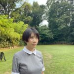 Honoka Matsumoto Instagram - 「ミワさんなりすます」 明日から放送スタートです📺 明日は「あさイチ」に生出演します！ #ミワさんなりすます #松本穂香 #2枚目家政婦ポーズ？
