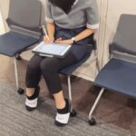 Honoka Matsumoto Instagram - . ミワさんステッカー作りました。 2パターンあります。 ※販売の予定はありません。 街でMGと遭遇すれば貰えるかもしれません。 本日は第11話の放送です！🍪 #ミワさんなりすます #松本穂香