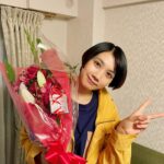 Honoka Matsumoto Instagram - . 「ミワさんなりすます」 ご覧いただきありがとうございました！ 八海邸はとてもよい職場でしたね☺️ ミワさんのその後については、皆さまのご想像にお任せします。 原作コミックはまだまだ続いているので、 ぜひ読んでみてください！ #ミワさんなりすます #松本穂香 来週12/14からは3週連続SPドラマ「自転しながら公転する」が放送スタートです！