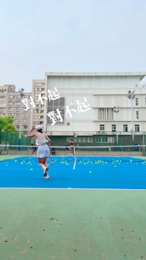 Hsing-Chen Yeh Instagram - 關於網球🎾
我會盡力網內互打
謝謝你，救球恩人🙇🏽‍♀️