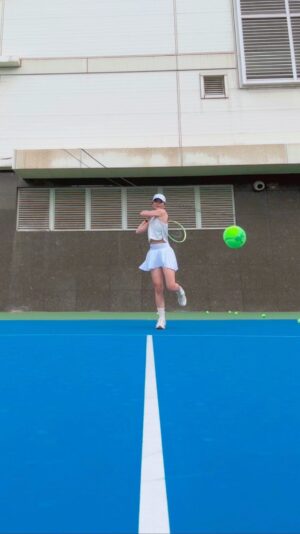 Hsing-Chen Yeh Instagram - ☀️🎾✨💕
好像可以脫離球類苦手了⋯吧？⋯嗎？

#星のコーデ 
@nike ✔️