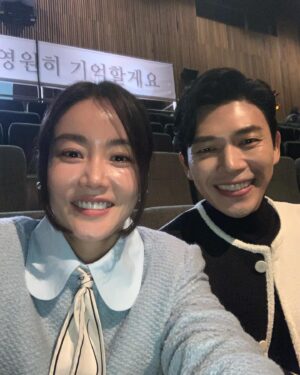 Hwang Woo-seul-hye Instagram - 마지막날 아쉬움과 사랑가득요 ~~ 감사합니다 😭 ❤️🙏