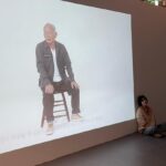 Hwang Bo-ra Instagram - 강형구 작가님 라이브 페인팅 직관하다 두둥 존재자체만으로도 넘. 감동적이었다 한없이 작아지는 나 자신 이우환 박서보 작가님작품도 너무 아름다웠다 나 그림이 너무 좋아 어뜨캐 ㅜㅜ