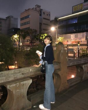 Hwang Bo-reum-byeol Instagram - 🦋