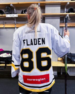 Ida Fladen Thumbnail - 9.3K Likes - Most Liked Instagram Photos